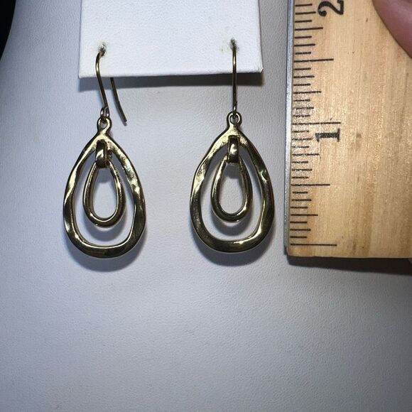 Boho Gold Tone Hammered Oval Dangle Earrings - Picture 6 of 6